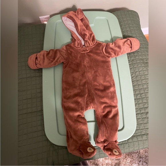 Cold Weather bundle 6-9 Mon. - Picture 3 of 4